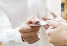 Un business de 2 milioane de lei.Ce firma se va ocupa de producerea si distribuirea cardurilor de sanatate?