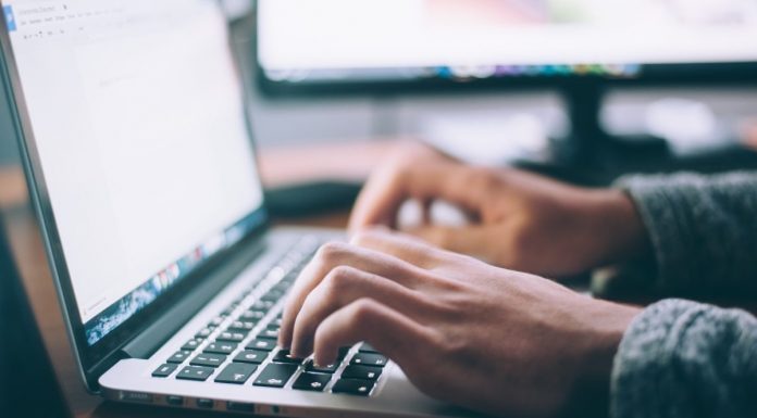 Confidentialitatea ca un avantaj atunci cand cautati un avocat online
