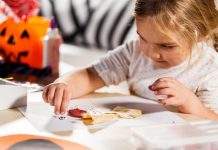 15 activitati usoare de toamna pentru copii mici si prescolari