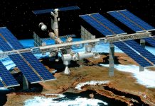 3 astronauti se intorc pe Pamant dupa sase luni pe statia spatiala din China